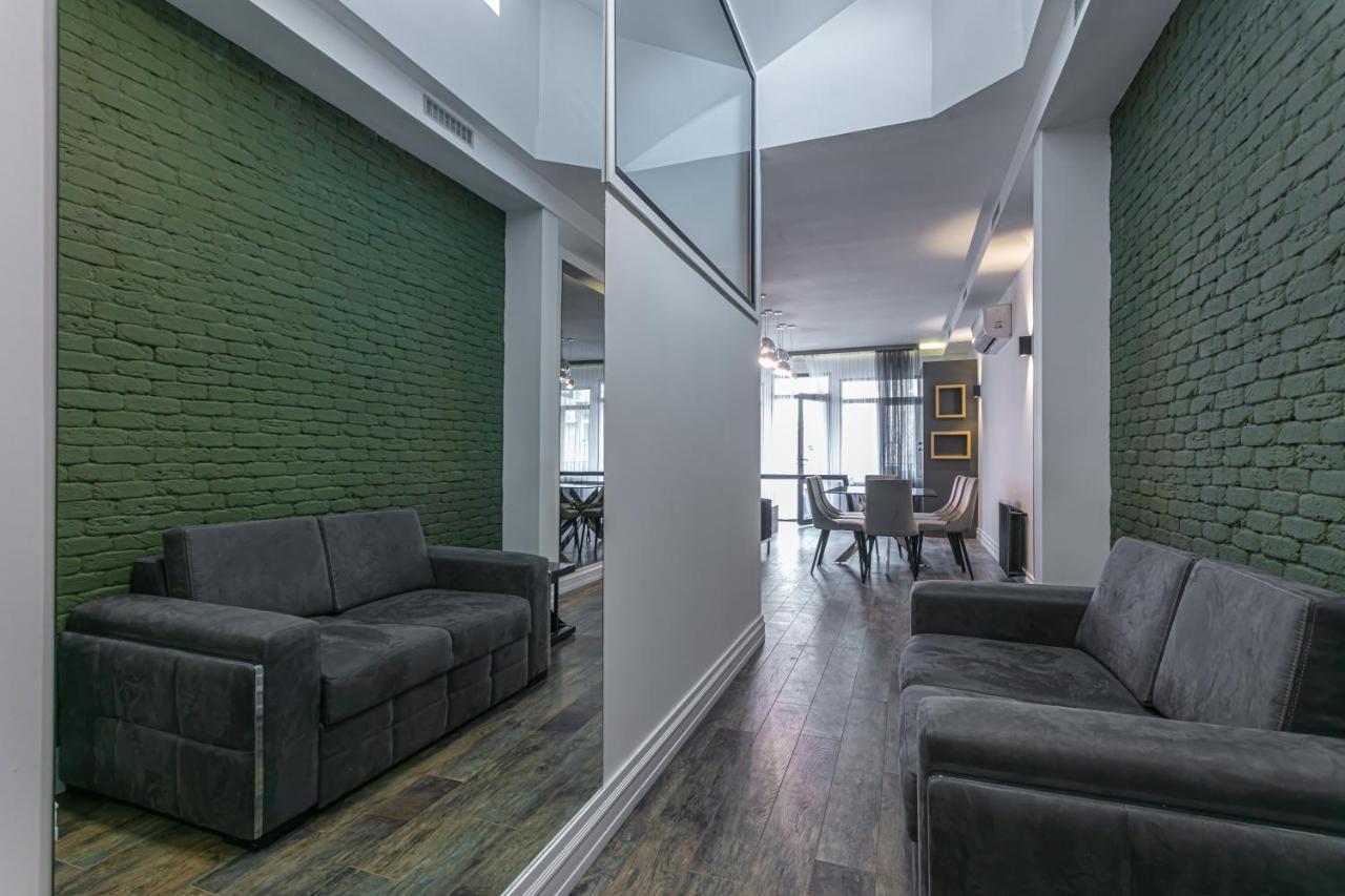 יירבאן Luxe Apartment In Center מראה חיצוני תמונה