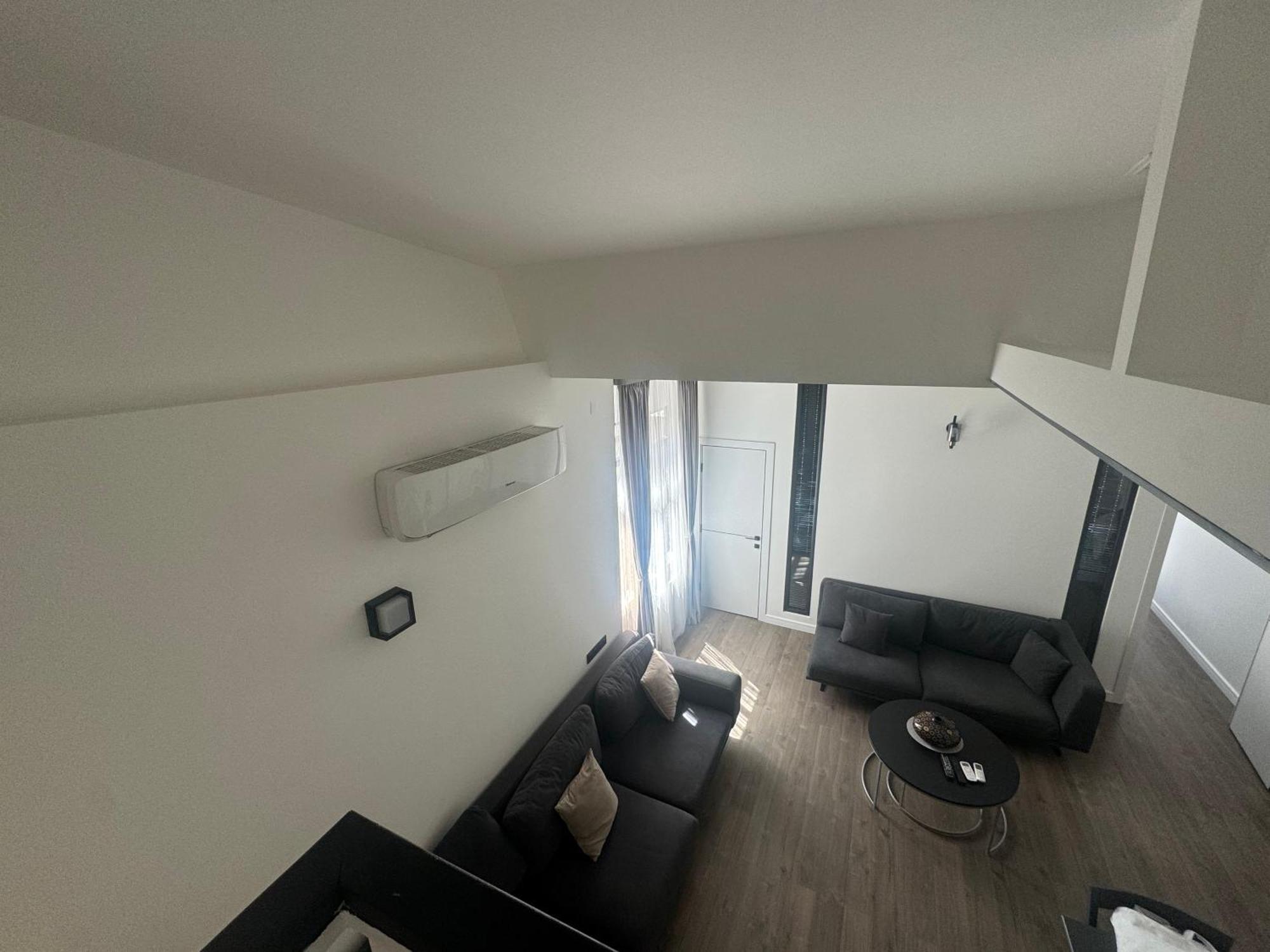 יירבאן Luxe Apartment In Center מראה חיצוני תמונה