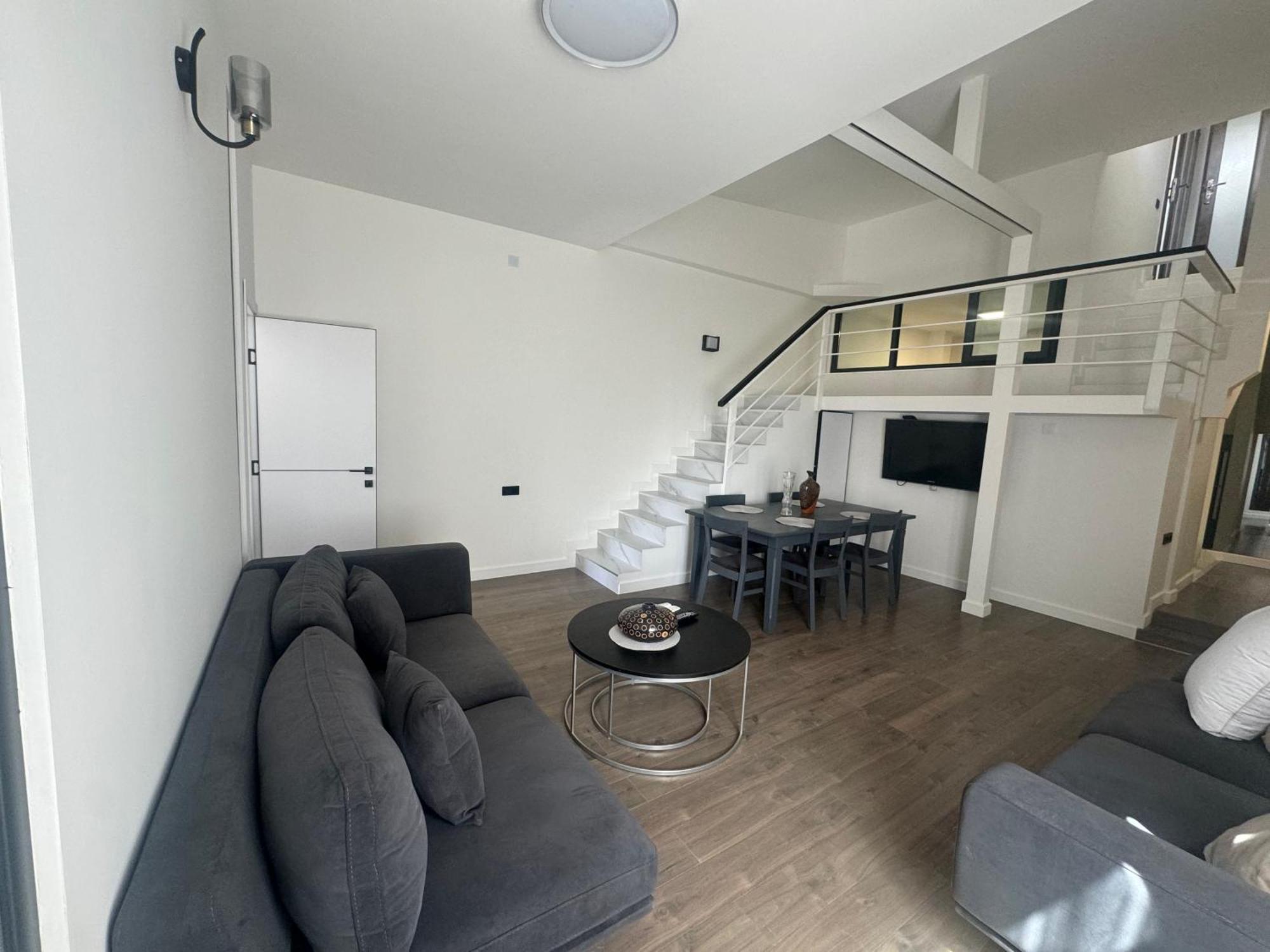 יירבאן Luxe Apartment In Center מראה חיצוני תמונה
